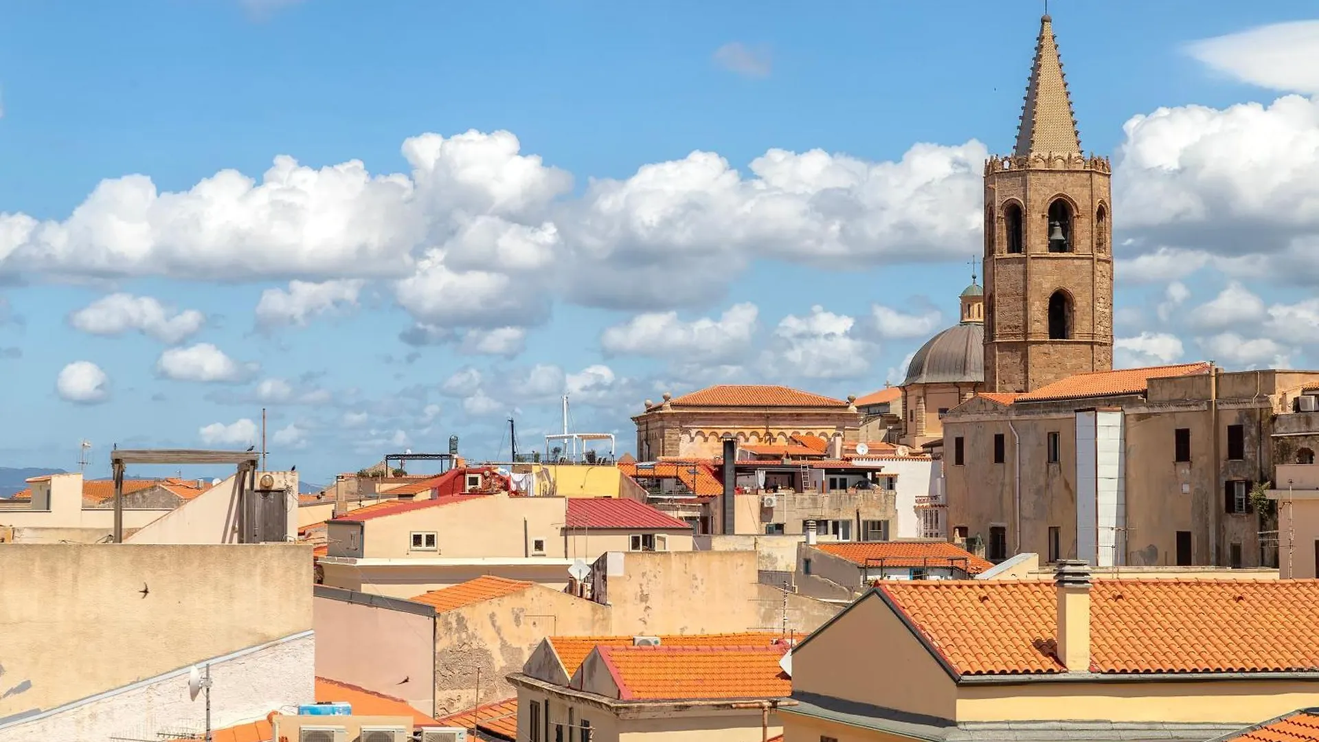 Forrest Seaside Loft View 121 Apartment Alghero