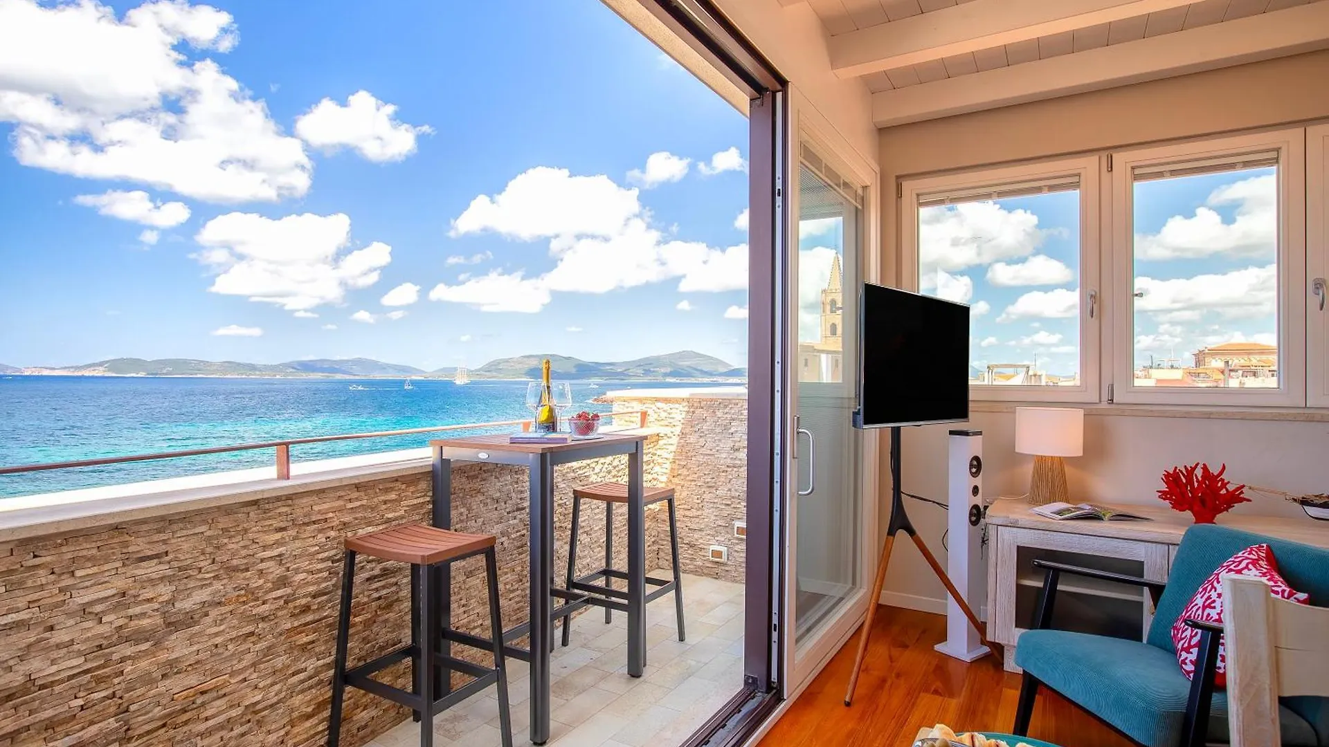 Forrest Seaside Loft View 121 Apartment Alghero